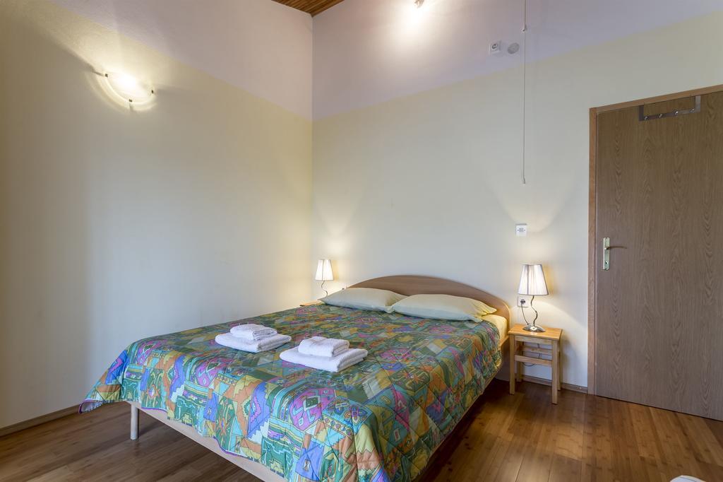 Vinišće Apartment Srecko מראה חיצוני תמונה